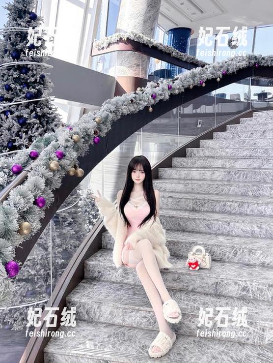 想吃瓜？169.sk在线等你来把八卦塞满耳朵！