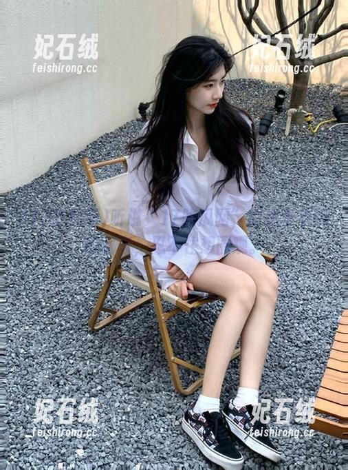 17吃瓜网 听说“17吃瓜网”直达李老师的秘辛,忍不住想围观。