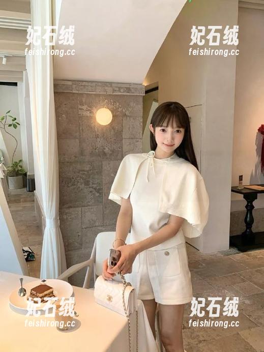 瓜友们，一起登录51爆料，来沾沾热乎的新闻吧！