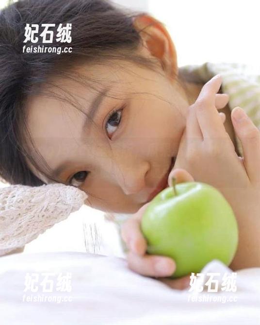 52cg苹果版，瓜果飘香，小心自己也被瓜太过吸引！