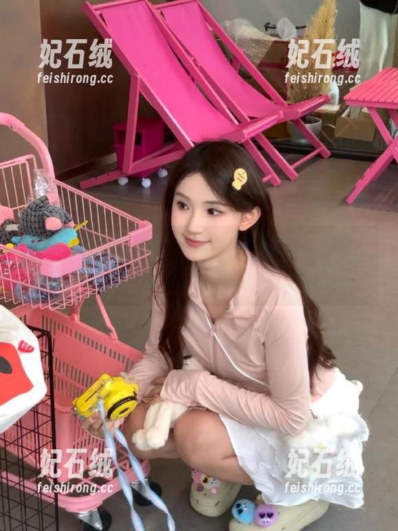 谁说下载只有游戏好？‘91吃瓜网’，一分钟翻开一个八卦站！