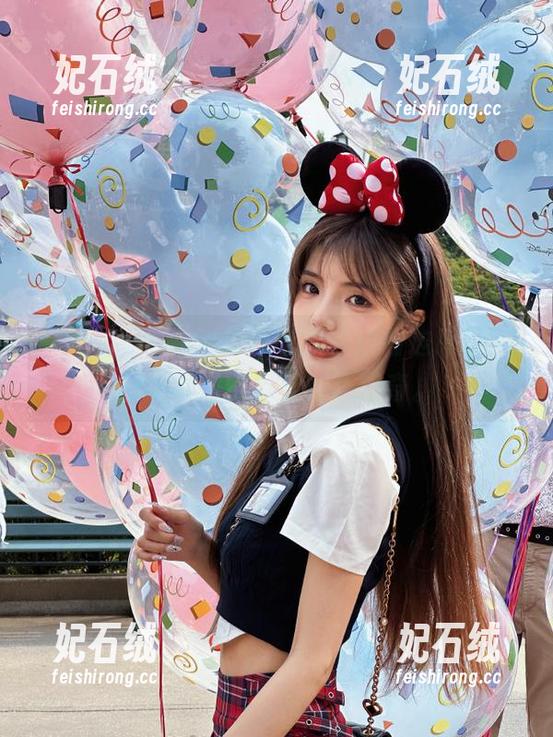 ccgg ccgg今日吃瓜,边看边感叹:剧情真是比电视剧还离奇。