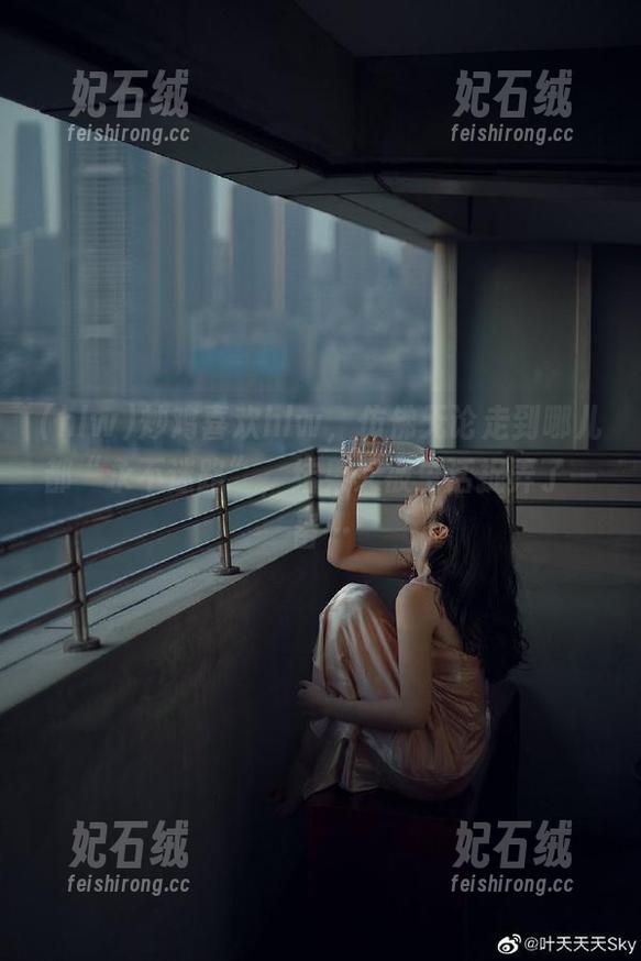 hlw 炒鸡喜欢hlw,仿佛无论走到哪儿都“永不迷路”,结果又被生活捉弄了一番…
