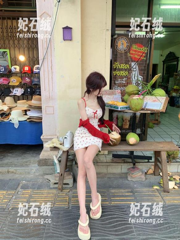www.51 今天又要登录www.51cg1.com了,心底竟然升起一丝期待,是不是我有点中毒了?