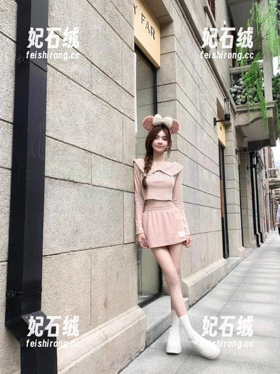 zztt 来zztt87.ccm传送门,一起看看那些黑到发光的瓜!