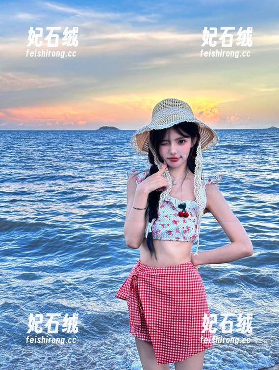 五一吃瓜 谁说五一吃瓜官网入口只是个网站?它的新地址让我感觉像是搬到了乌托邦!
