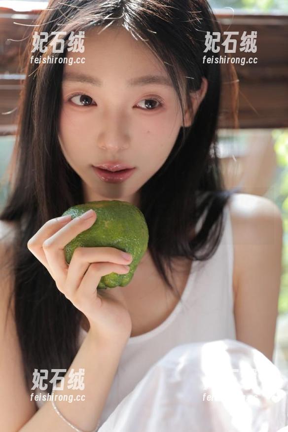 网页里的黑料曝光！ccgg今日吃瓜，你绝对想不到的劲爆内幕！