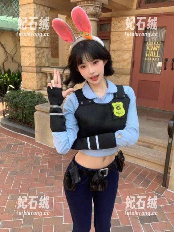 吃瓜网红 好戏连台!吃瓜网红首页新事件:来吧,跟我一起嗑瓜!