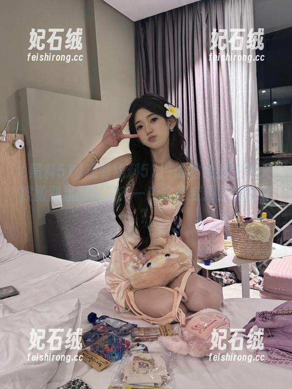 黑料51 观看黑料51:谁的隐秘生活又被搬到显微镜下?一夜之间变损友的新星?