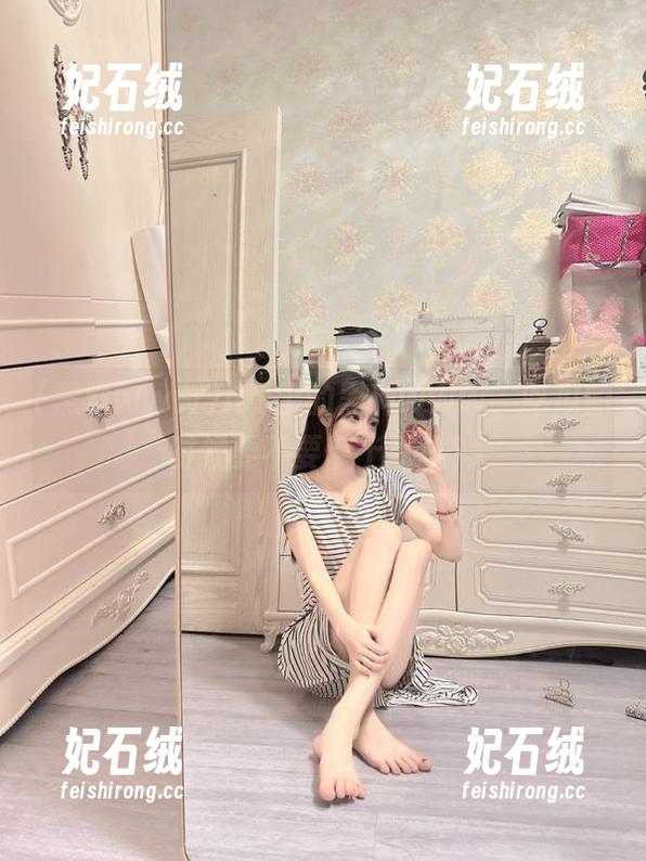 黑料www ios上的黑料www,吃瓜的时候要不要带上耳机?