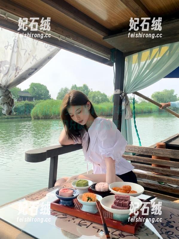 黑料不打样 免费黑料不打样,吃瓜路上,我们只谈快乐的事儿!