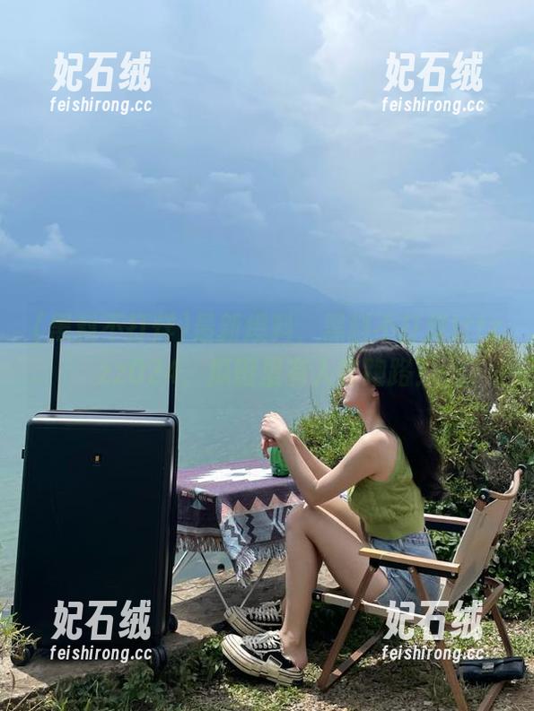 最新爆料，黑料不打烊tttzzz024，瓜田里有人奔跑路？