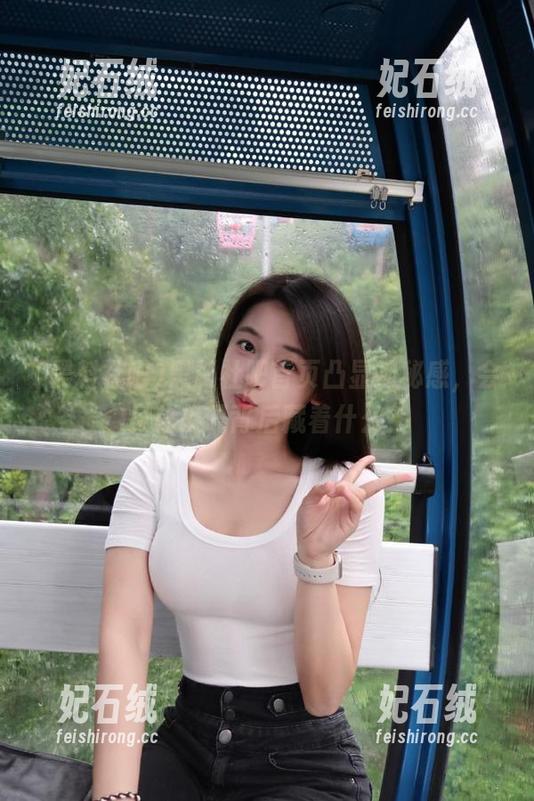 黑料社吧 黑料社吧首页凸显神秘感,会员兑换码背后藏着什么?