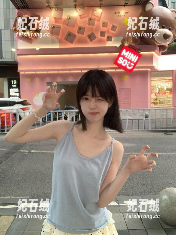 黑料网 黑料网:免费解锁你心底的八卦欲望,奇闻异事听不尽!
