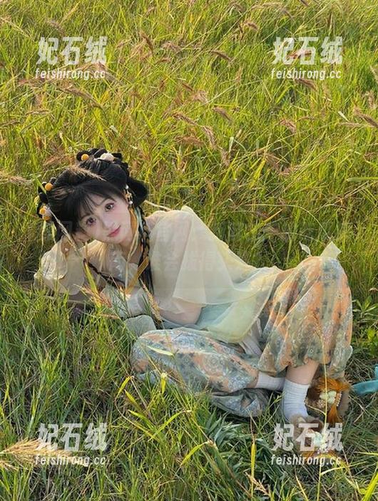 黑网料 黑网料官网:新鲜出炉的吃瓜指南,谁会拔得头筹?
